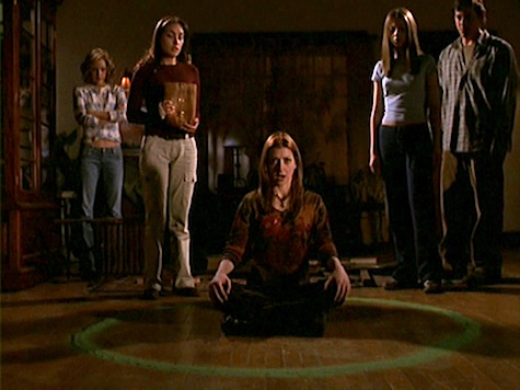 Buffy the Vampire Slayer, Get It Done, Willow, Kennedy, Anya, Dawn, Xander