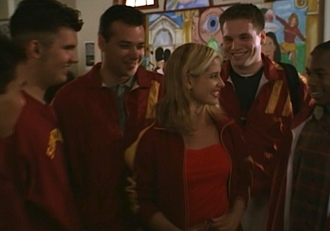 Buffy the Vampire Slayer, Homecoming