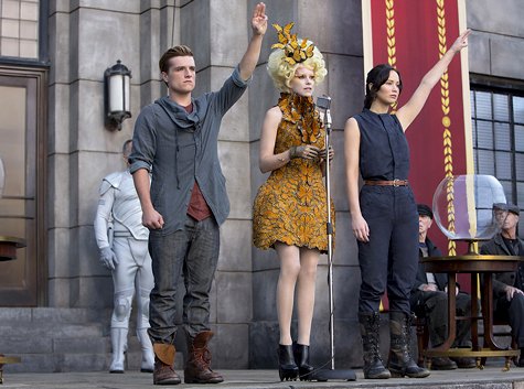 Catching Fire, Katniss and Peeta, Jennifer Lawrence, Josh Hutcherson, Effie Trinket