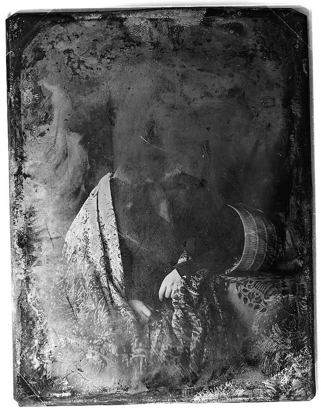 Decayed daguerreotypes as chillingly beautiful ghost art