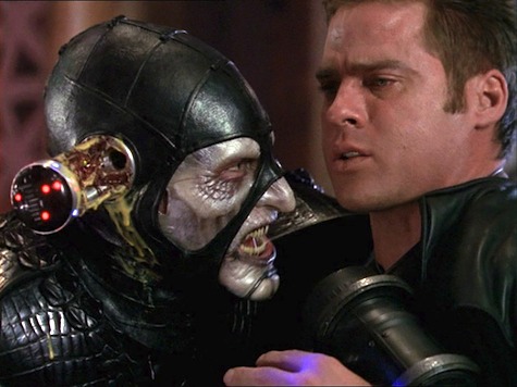 Farscape, Liars, Guns, and Money: A Not So Simple Plan