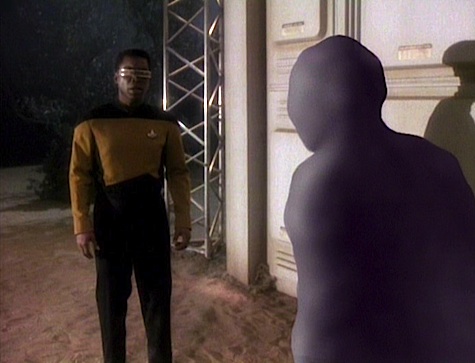 Star Trek: The Next Generation: Identity Crisis