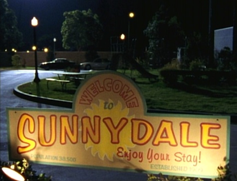 Buffy the Vampire Slayer Rewatch: Real Vampy Love Bitches of Sunnydale