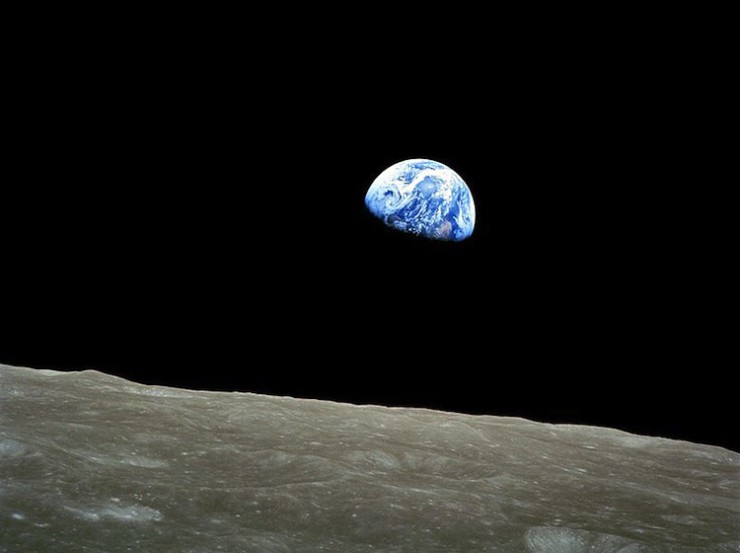 Earthrise, photo by William Anders