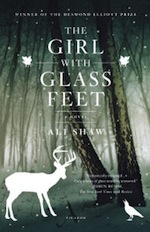girl-glass-feet