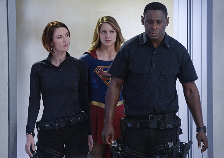 Supergirl 1x11 Stranger from Another Planet episode review