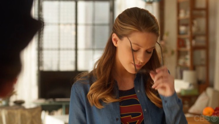 Supergirl 1x17 Martian Manhunter television review