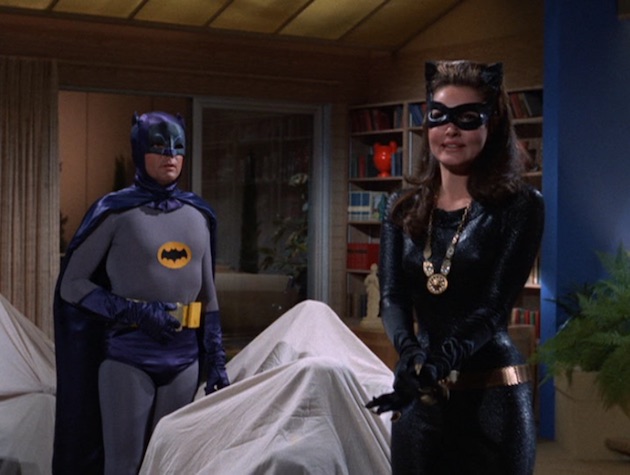 Batman-CatwomanCollege13