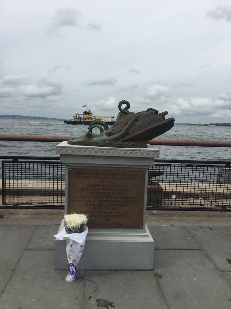 Staten Island Ferry Disaster giant octopus statue memorial NYC