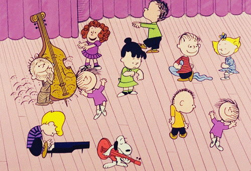 Peanuts Gang dancing