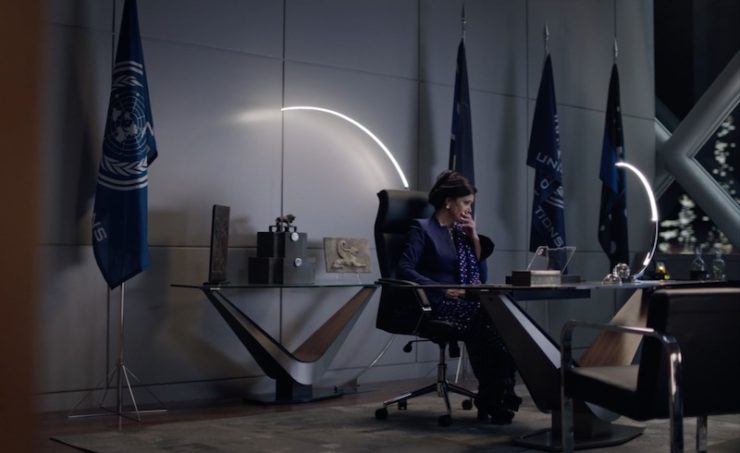 The Expanse—Avasarala in her office