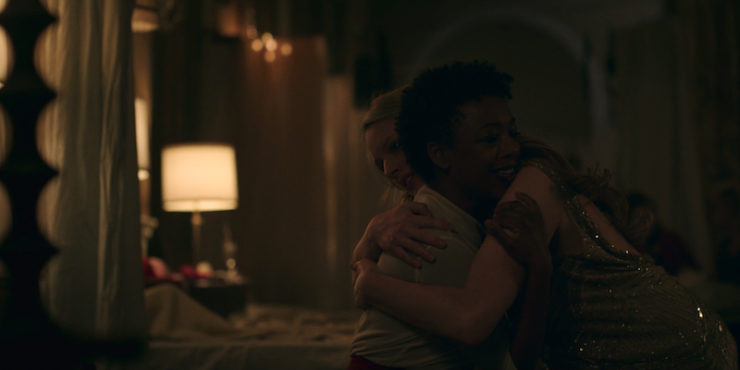 The Handmaid's Tale 1x08 "Jezebels" television review Moira Samira Wiley