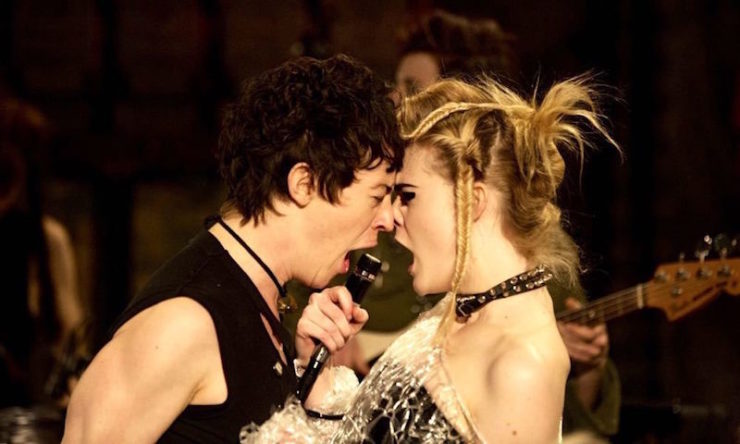 Elle Fanning and Alex Sharp in How to Talk to Girls at Parties