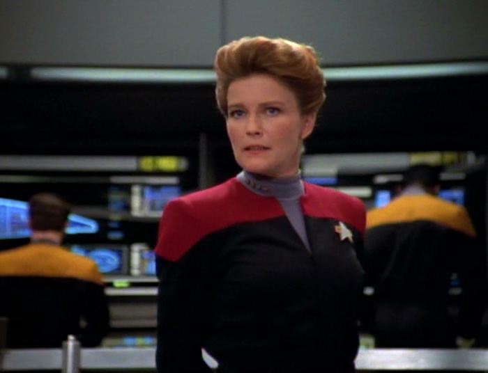 Captain Janeway (Kate Mulgrew) in Star Trek: Voyager