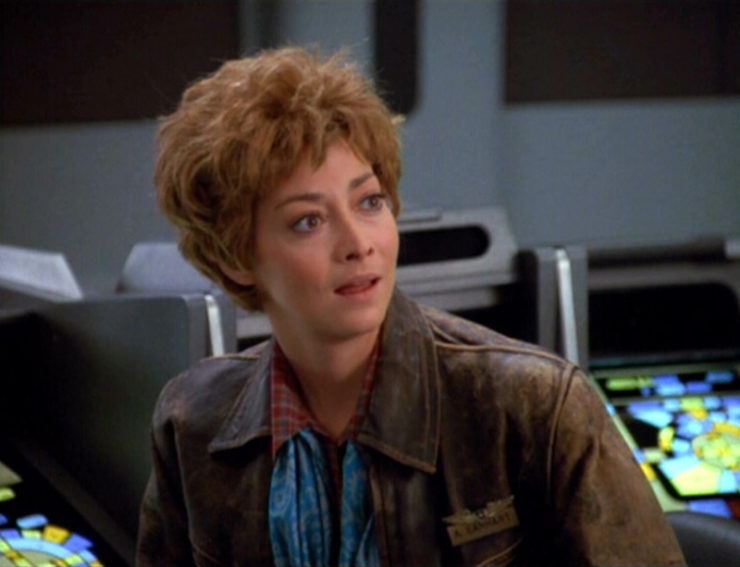 Amelia Earhart (Sharon Lawrence) in Star Trek: Voyager