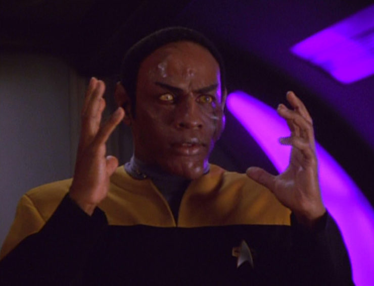 Tuvok (Tim Russ) with a disfigured face in Star Trek: Voyager
