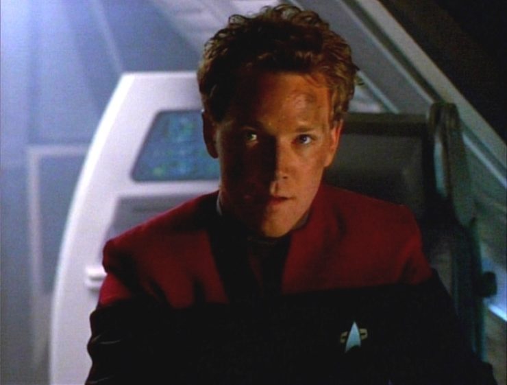Robert Duncan McNeill in Star Trek: Voyager