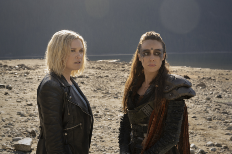 The 100 stars react to series finale's major character return
