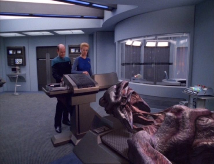 Star Trek: Voyager "In the Flesh"