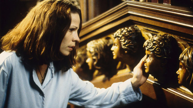 Eleanor (Lili Taylor) in The Haunting (1999)