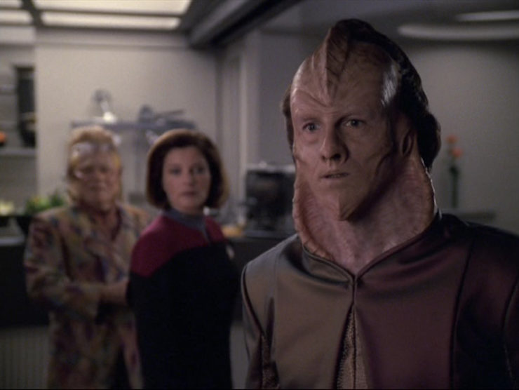 Star Trek: Voyager "Dragon Teeth"