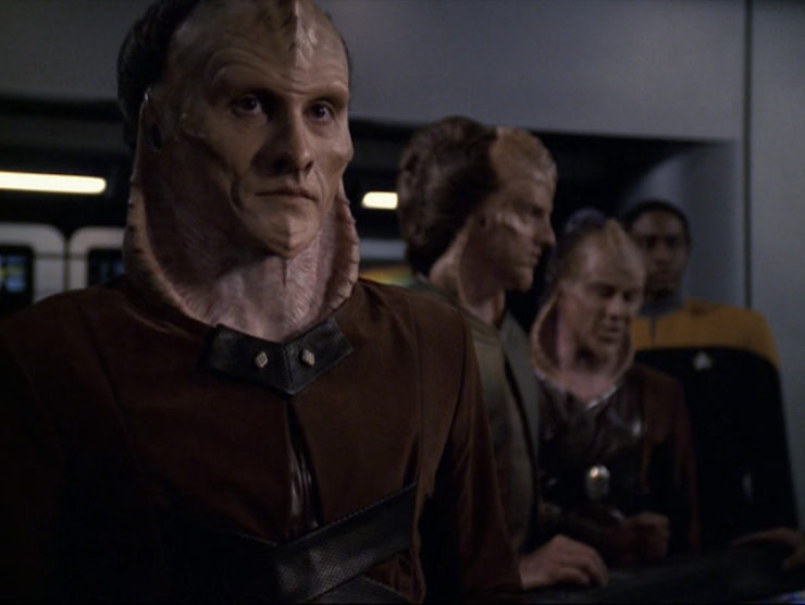 Star Trek: Voyager "Dragon Teeth"