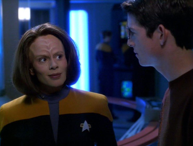 Star Trek: Voyager "Nightingale"
