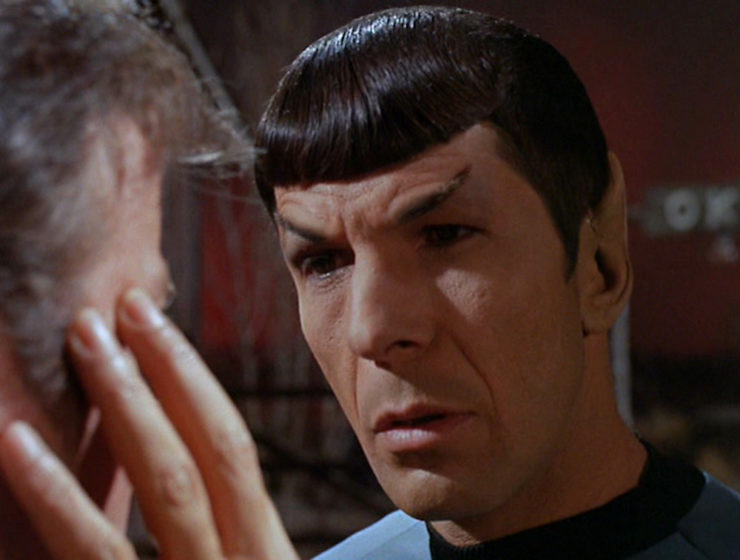Star Trek Original Series Spock Mindmelds with Kirk