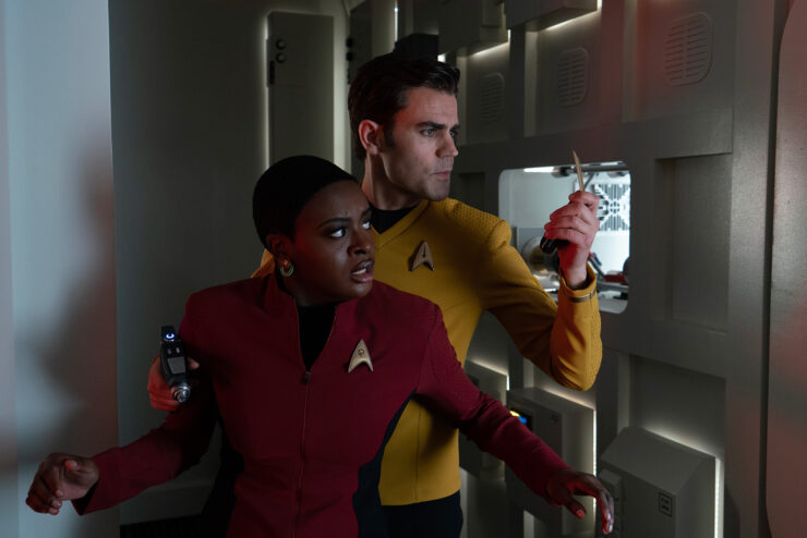 Uhura and Jim Kirk