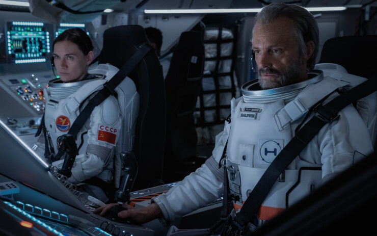 For All Mankind, season 4 episode 3, The Bear Hug, Masha Mashkova and Joel Kinnaman, astronauts strapped into ship cockpit