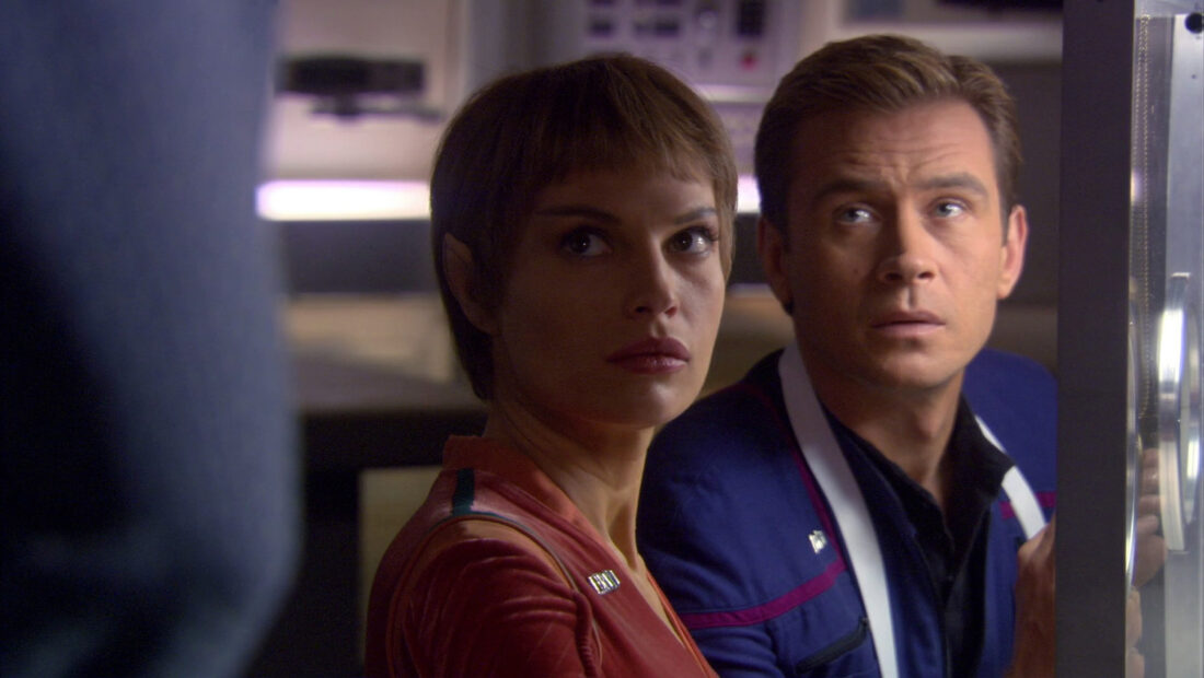 T'Pol and Reed in a screenshot from Star Trek: Enterprise, "Terra Prime"