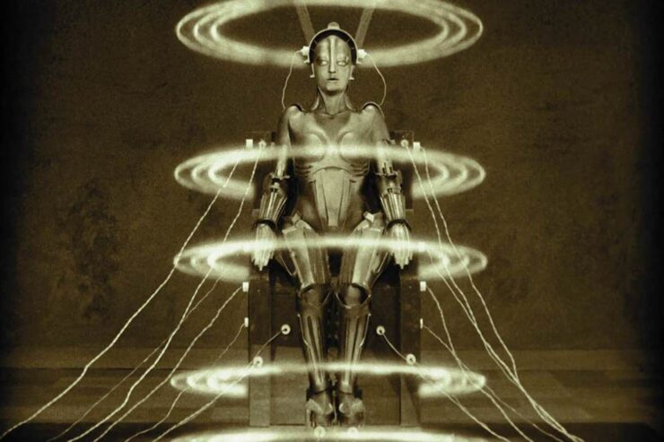 Still from Fritz Lang's Metropolis, featuring the robot Futura