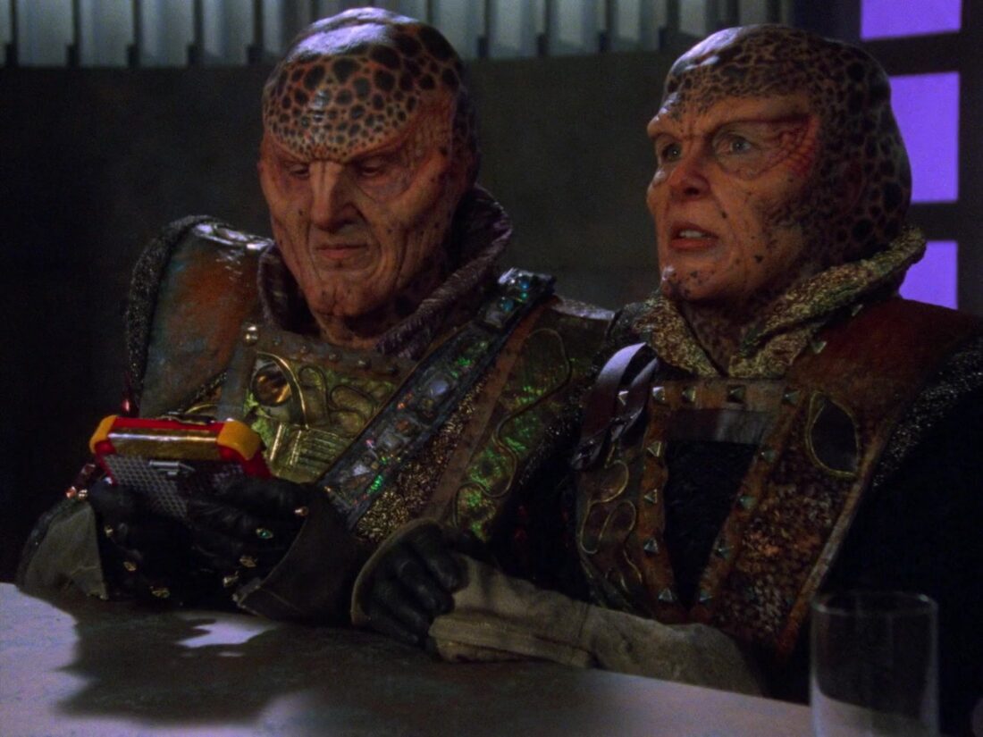 G'Kar and Ko D’ath in Babylon 5 "Born to the Purple"