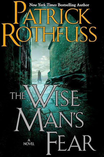 Cover of The Wise Man's Fear, showing a hooded figure at the end of an alley.