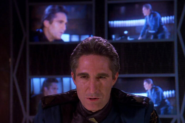 A scene from Babylon 5, "Eyes": Sinclair delivers a speech.