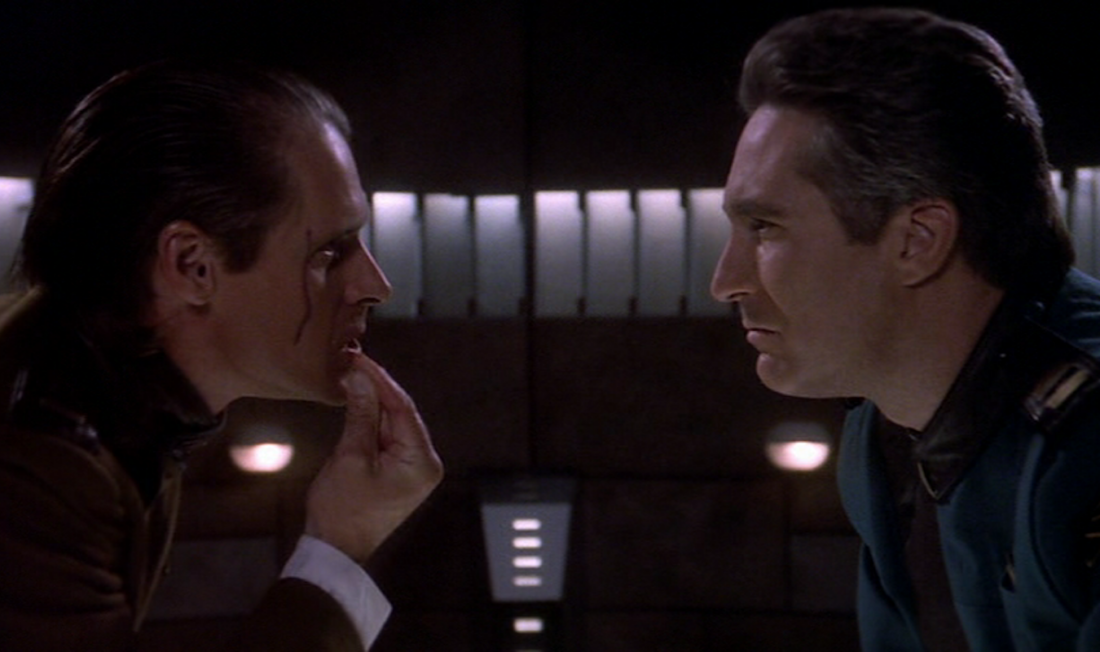 A scene from Babylon 5, "Eyes": Ben Zayn faces off against Sinclair.