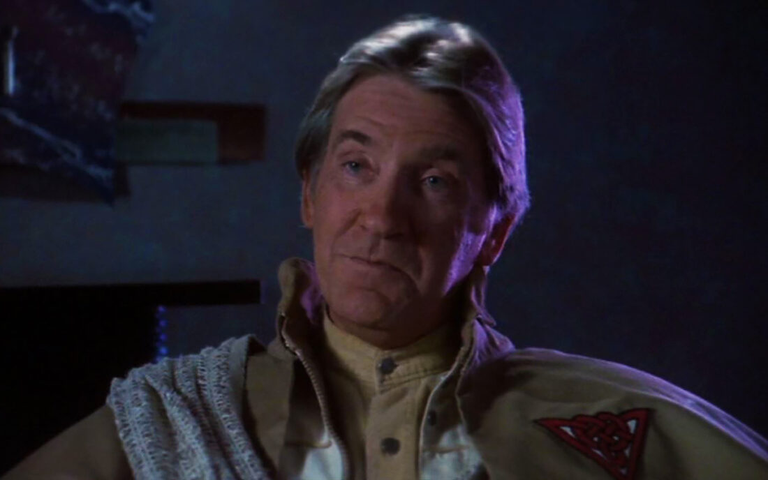 Aldous Gajic (David Warner) in a scene from Babylon 5: "Grail"