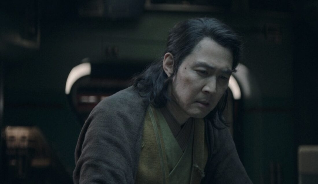 Lee Jung-jae as Sol talking to Mae in The Acolyte, "Teach/Corrupt"