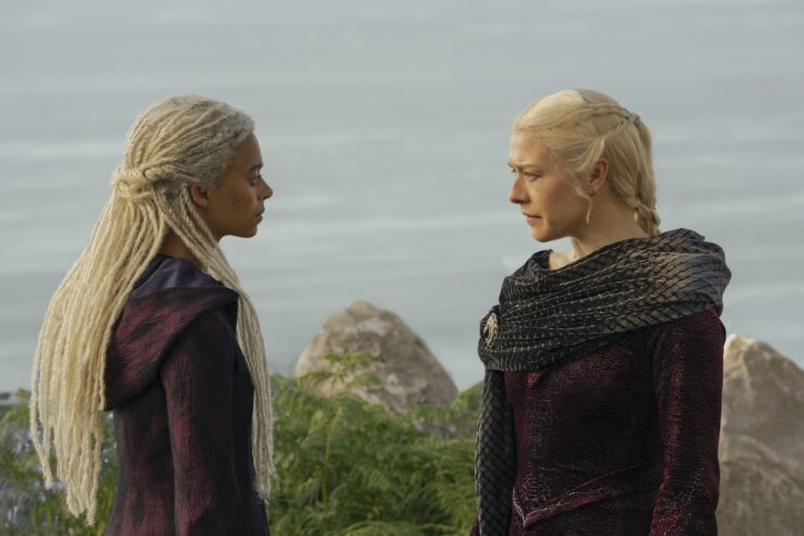 Rhaena Targaryen (Phoebe Cambell) and Rhaenyra Targaryen (Emma D'Arcy) in House of the Dragon Season 2 Episode 3
