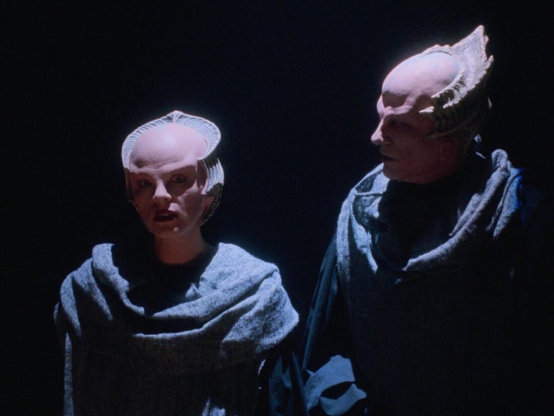 A scene from Babylon 5 "Babylon Squared": Delenn with another member of the Grey Council