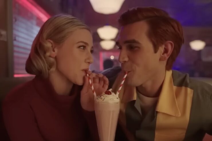 Lili Reinhart and KJ Apa in Riverdale