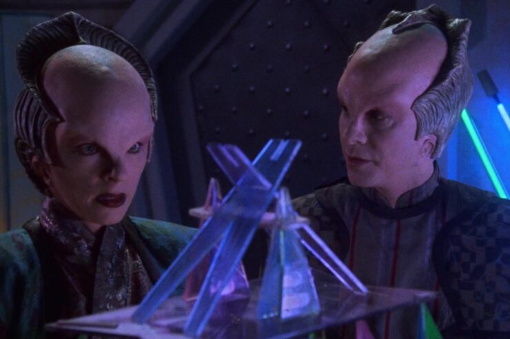 A scene from Babylon 5 "Chrysalis"