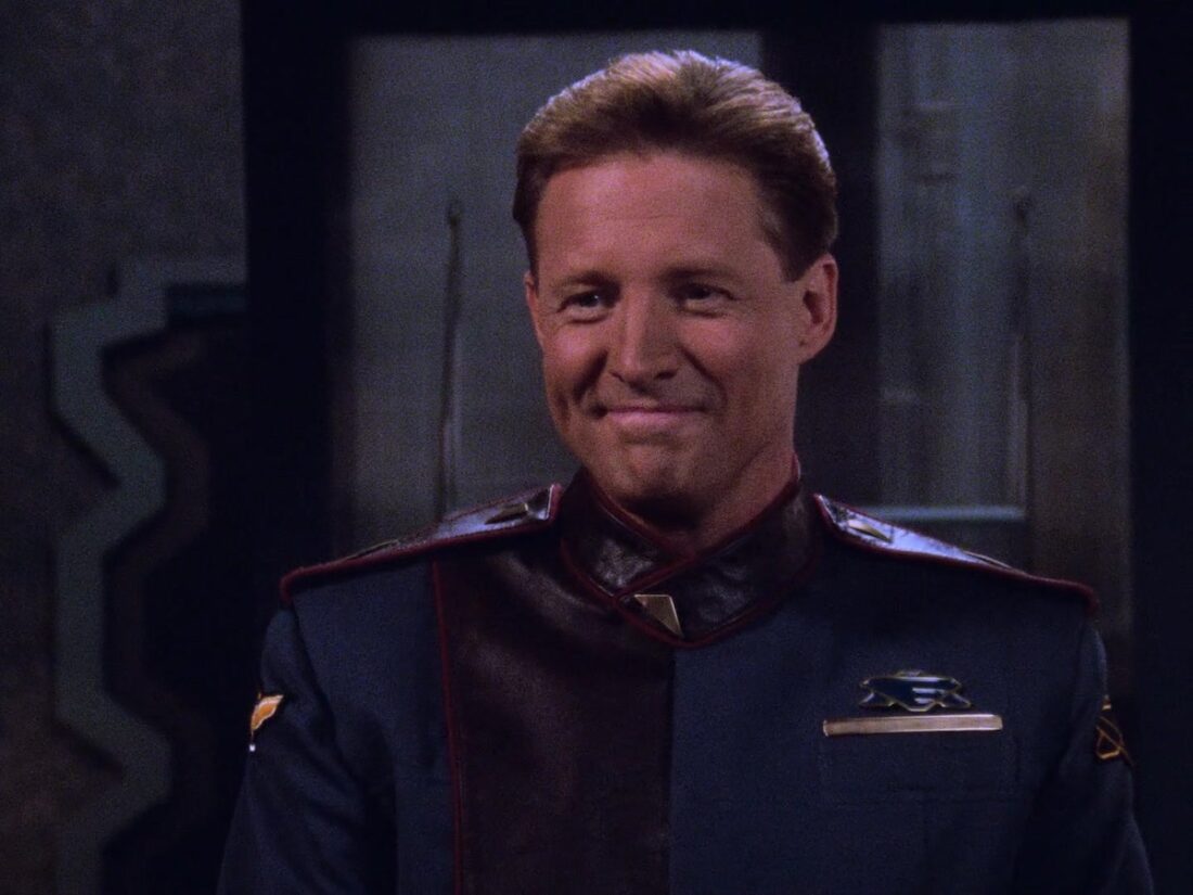 Bruce Boxleitner as Commander Sheridan in Babylon 5 "Points of Departure"