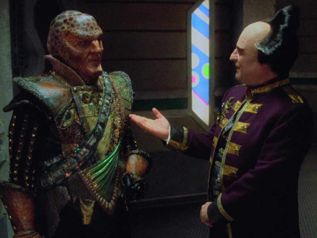 G'Kar speaks with Mollari in a scene from Babylon 5: "Revelations"