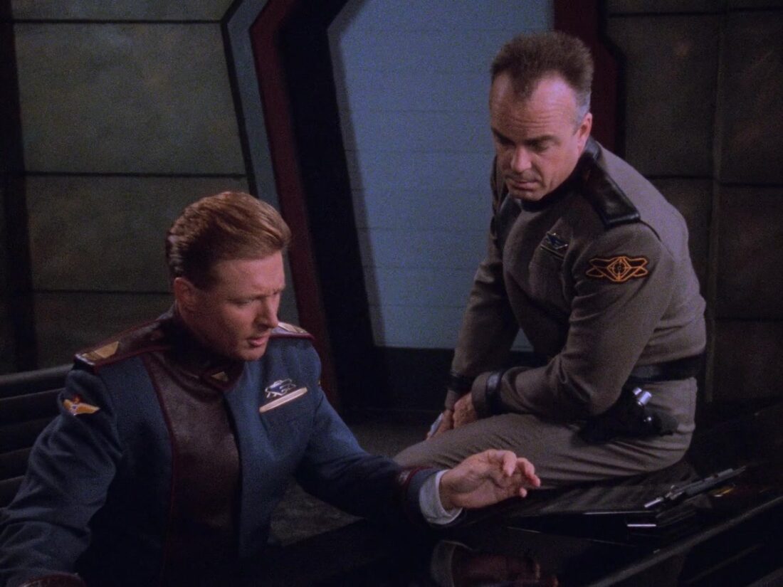 Scene from Babylon 5: "Spider in the Web"