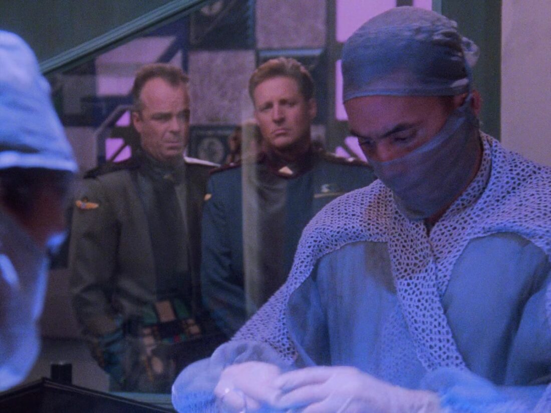 Scene from Babylon 5: “The Long Dark”