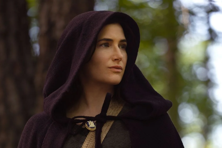 Kathryn Hahn as Agatha in Agatha All Along