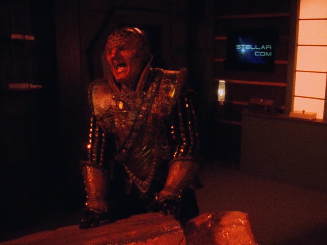 Screencap of Babylon 5 Season 2 Ep. 9: The Coming of Shadows