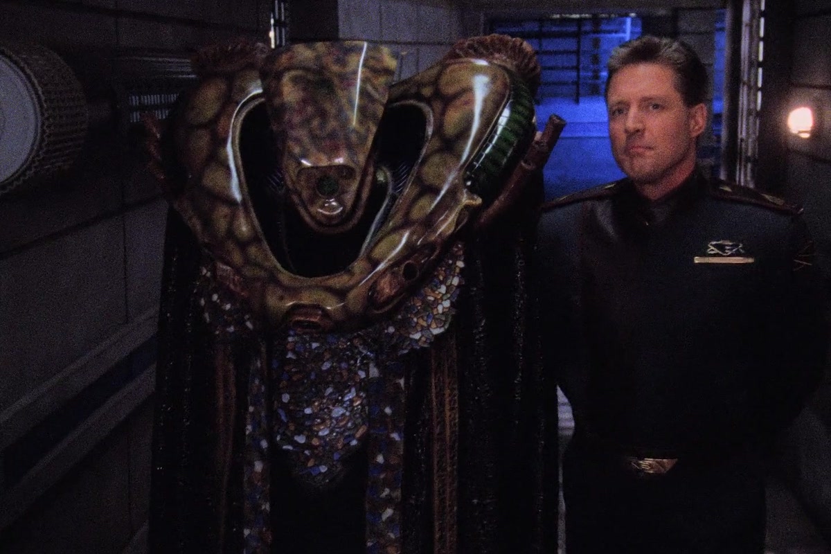 Babylon 5 Rewatch: “Hunter, Prey” - Reactor