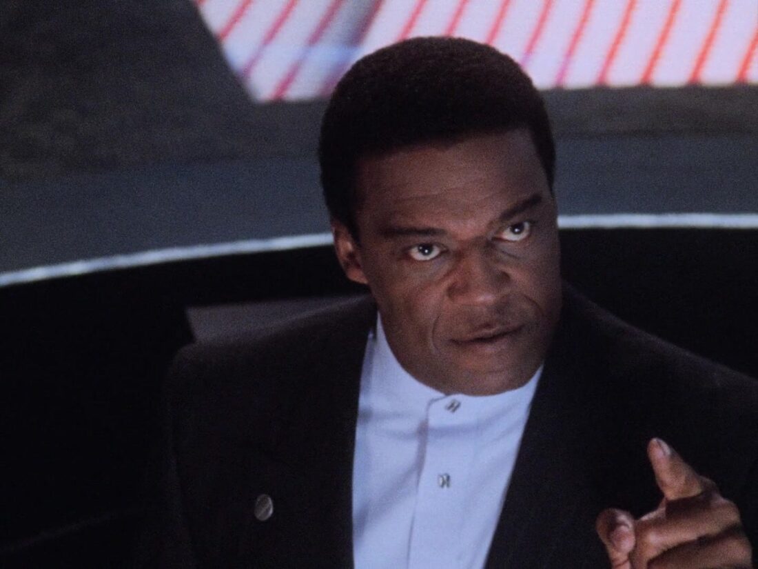 Bernie Casey as Derek Cranston in Babylon 5 "Hunter, Prey"